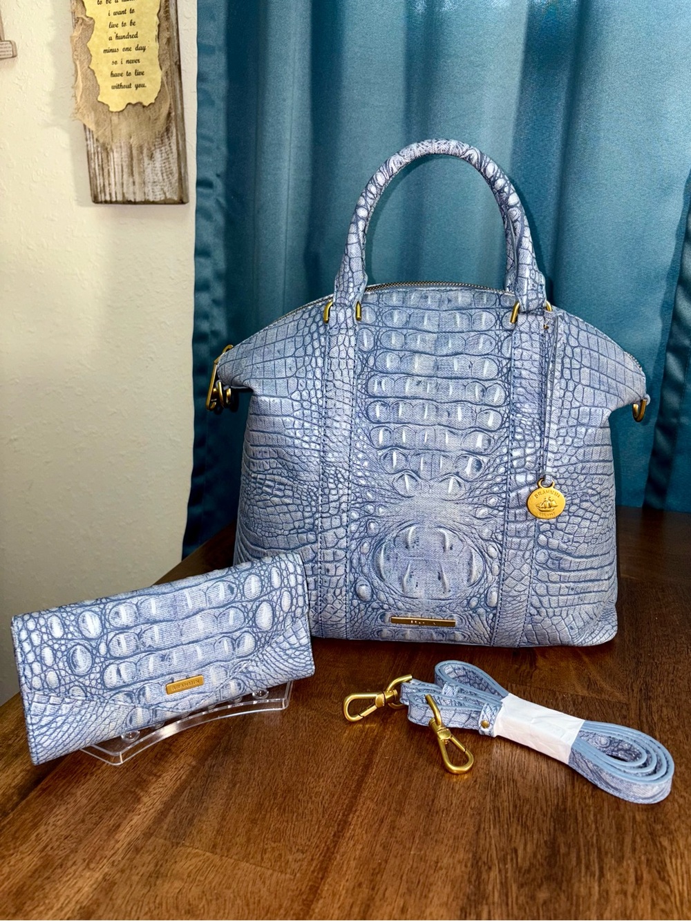 Brahmin EUC Lrg Duxbury & Veronica - Light Denim Tetra - FRONT EYE